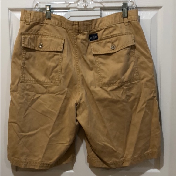 Men’s Authentic Disney Khaki Shorts - Picture 4 of 5